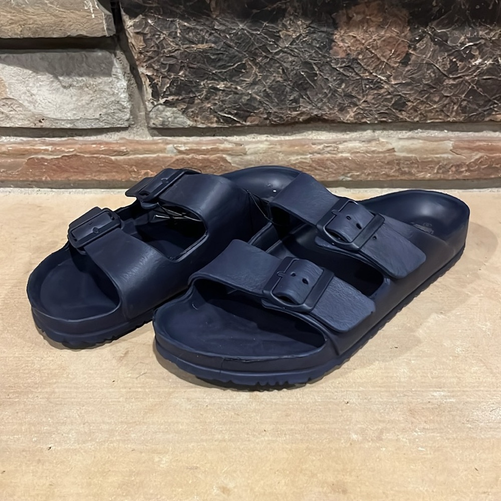 Wild Wear Navy Lightweight Foam Buckle Sandals